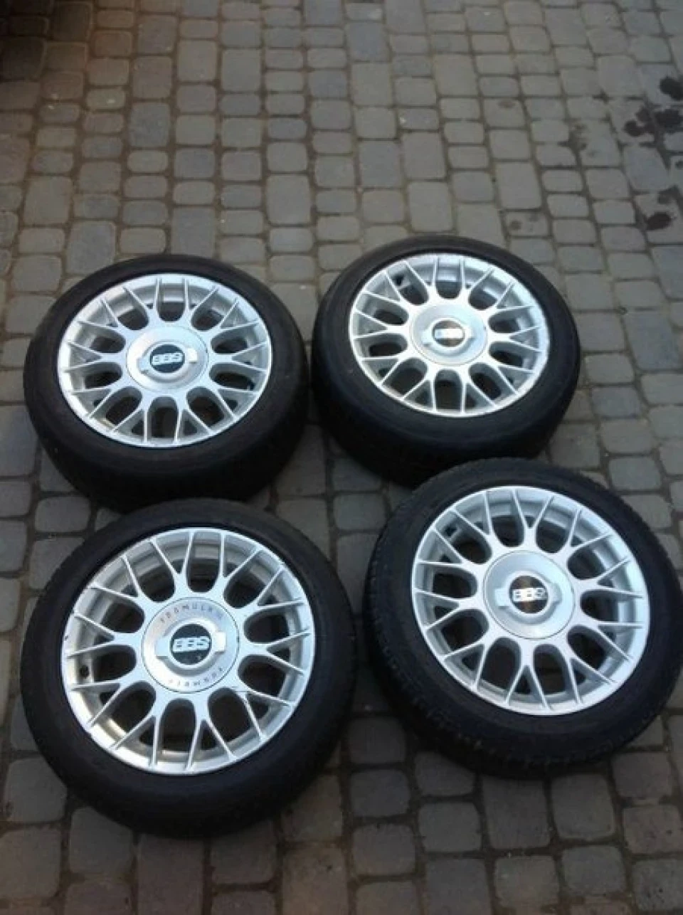 Ужали) Rodney OZ R15