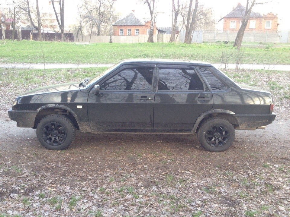 Стали нижче 1
