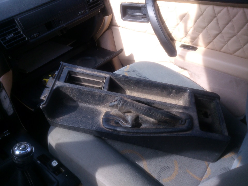 #48 Custom center console. Або кастомний підлокітник part 1. 2