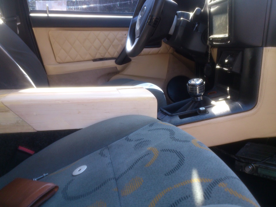 #49 Custom center console p.2. Кришка підлокітника. Прикладка. 5