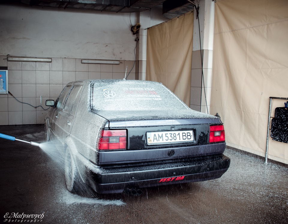 VW Jetta MK2 4