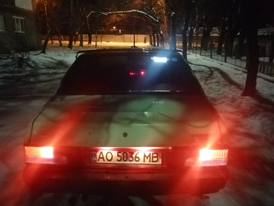 Головне світло 3