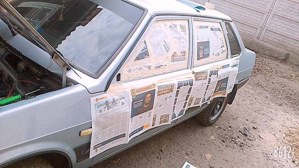 Фарбування дверей у чорний мат 2