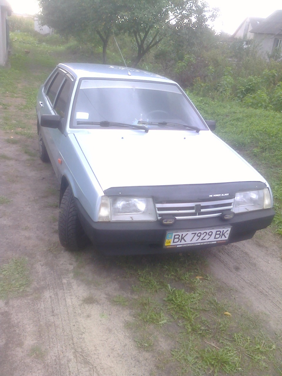 Смуга на лобовому 1