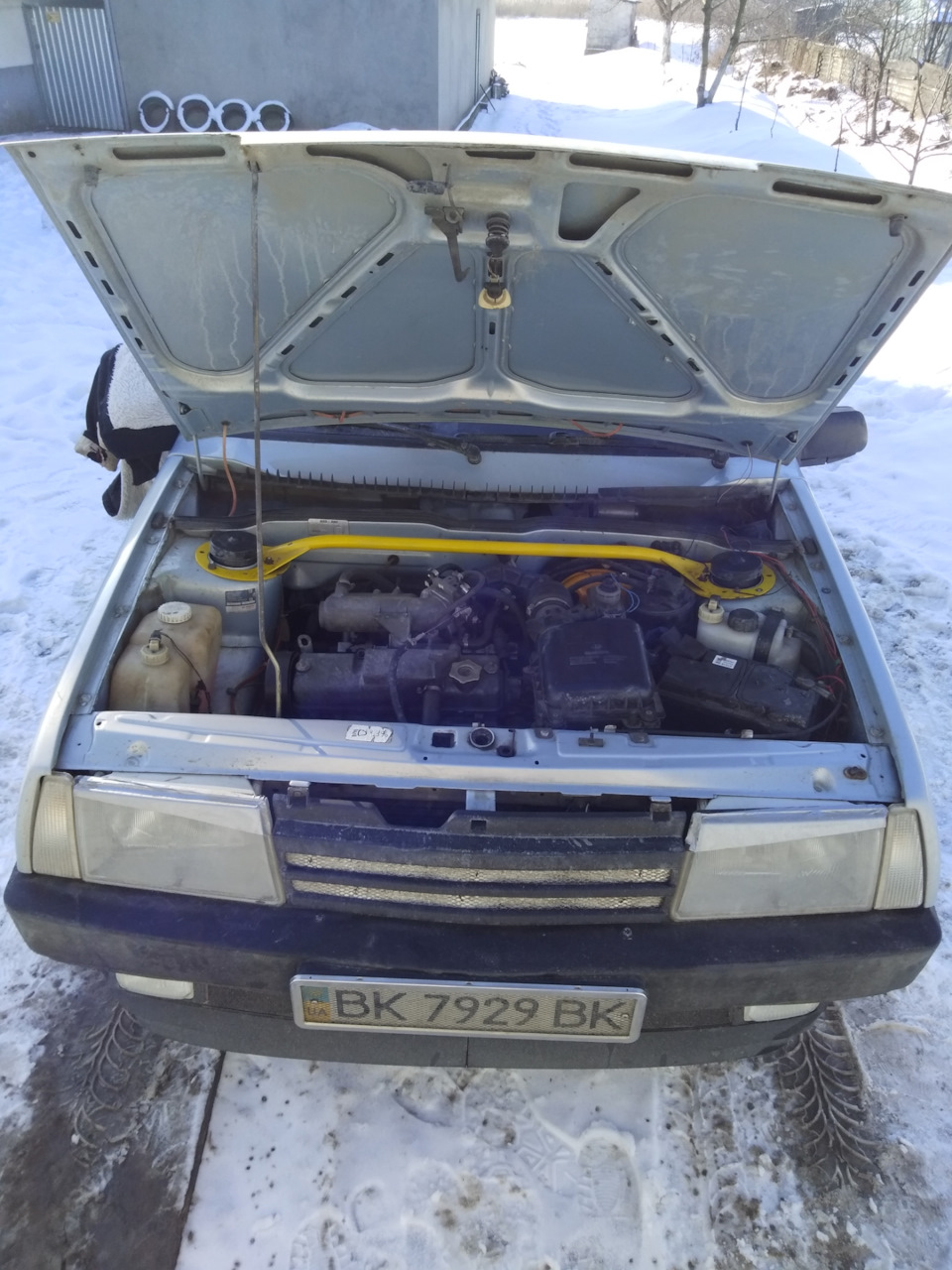 Вакуумний підсилювач гальм 2