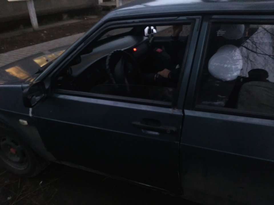 Двері в колір авто встановлені 1