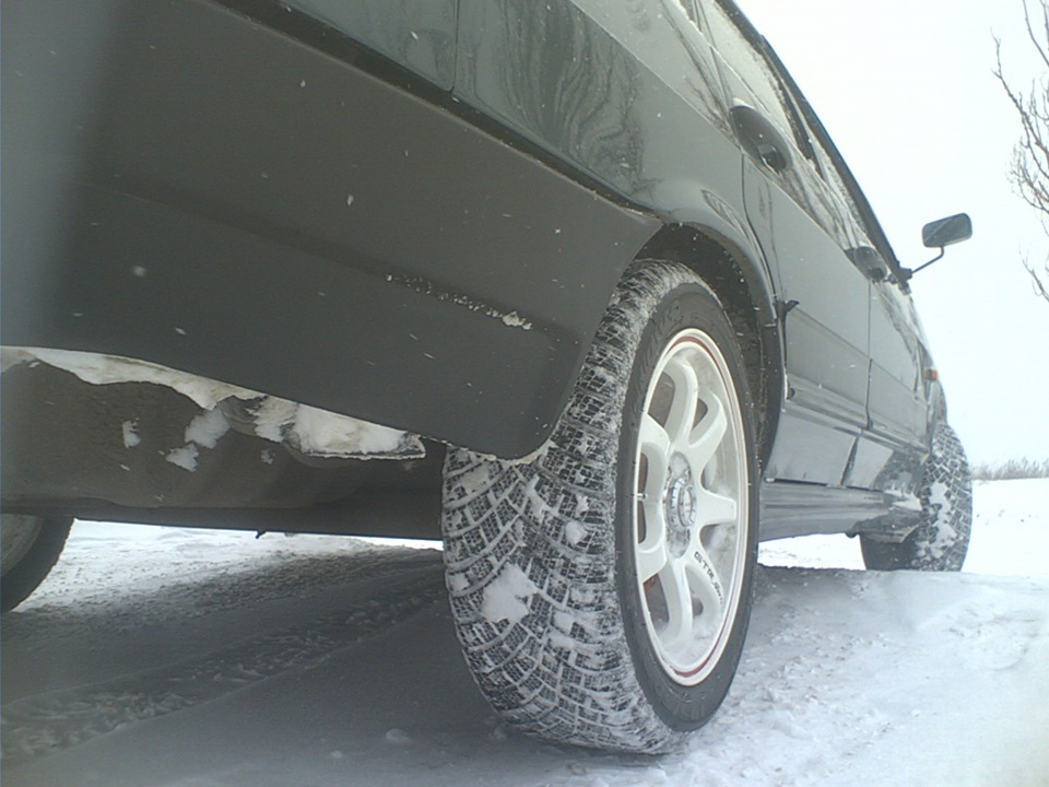 стукає, хочу сюди Lenso r17)) 5