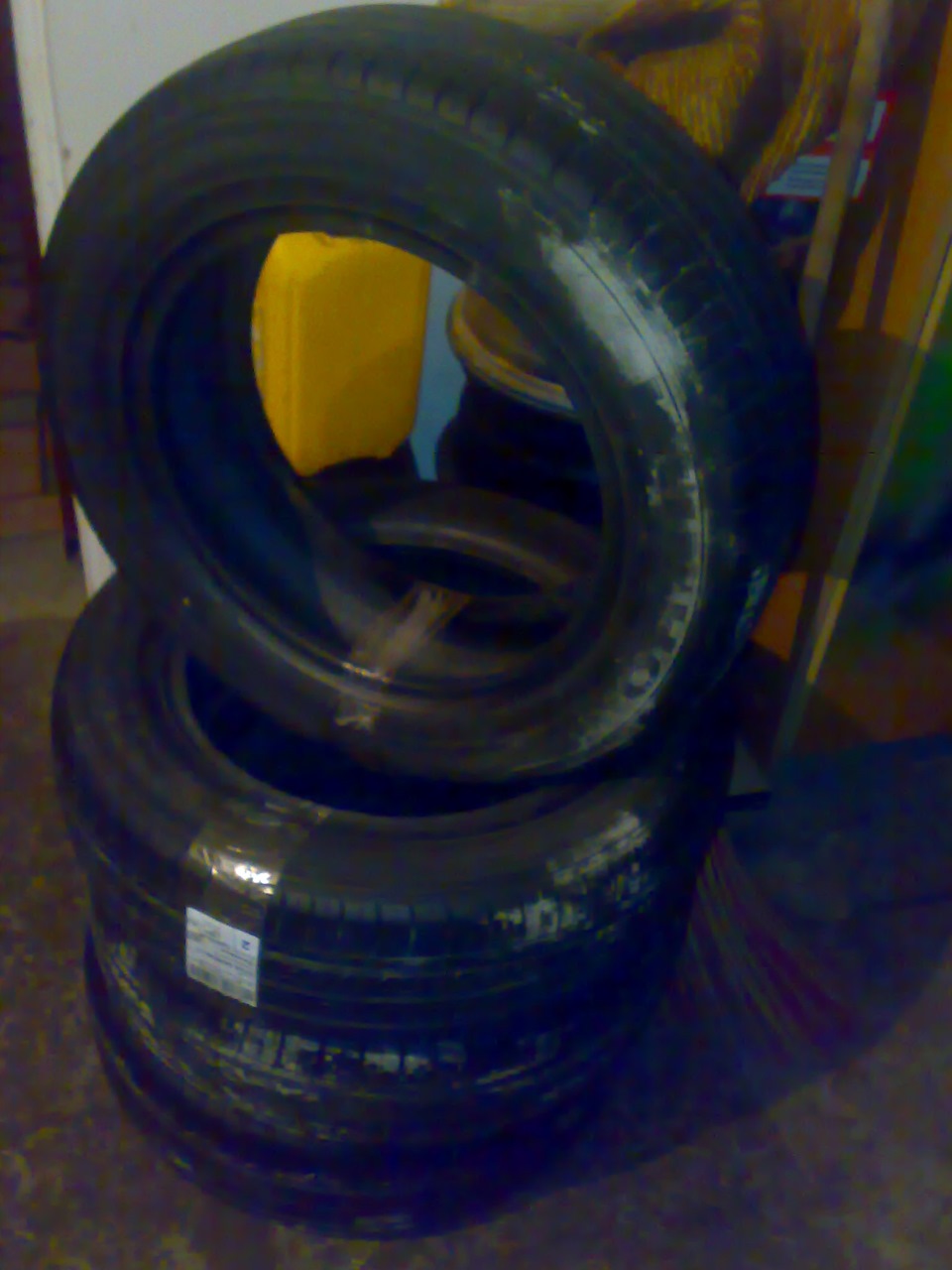 Уживані KUMHO 175/65 R14 made in KOREA 2
