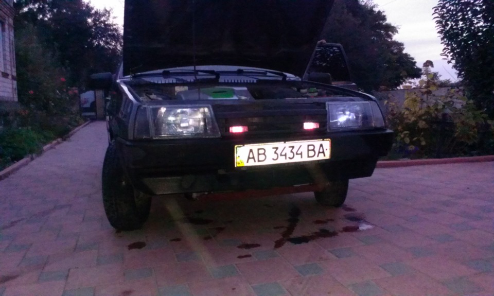 Світлодіод на сигналі 1