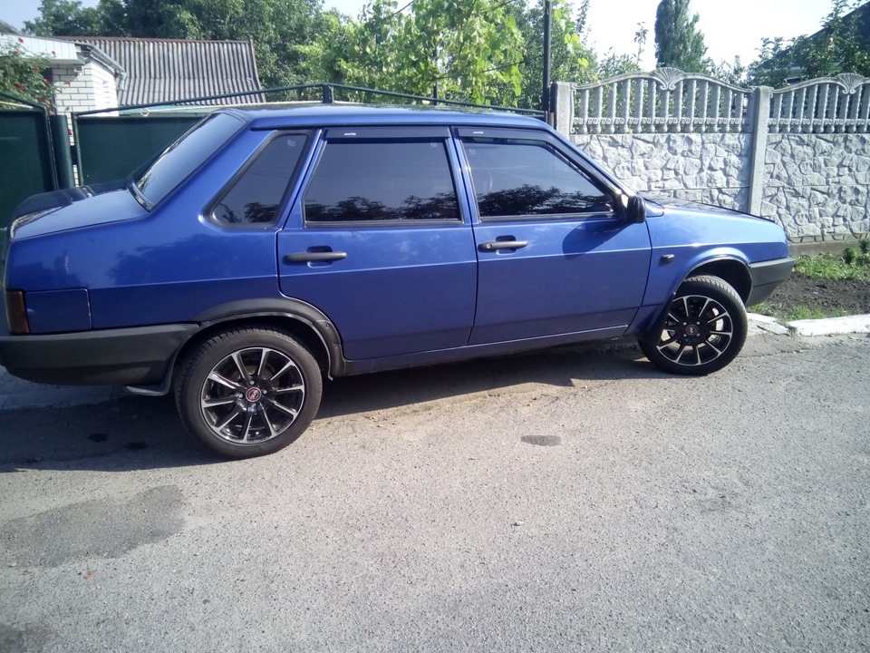 Dunlop sp sport 01a 195/55 r15 & Maxxis 195/55 r15 3