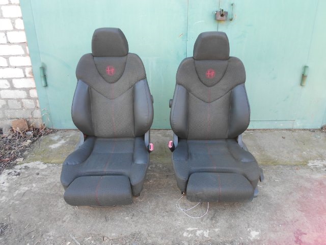 Сідухи Alfa Romeo (не) GT (156 насправді) 2