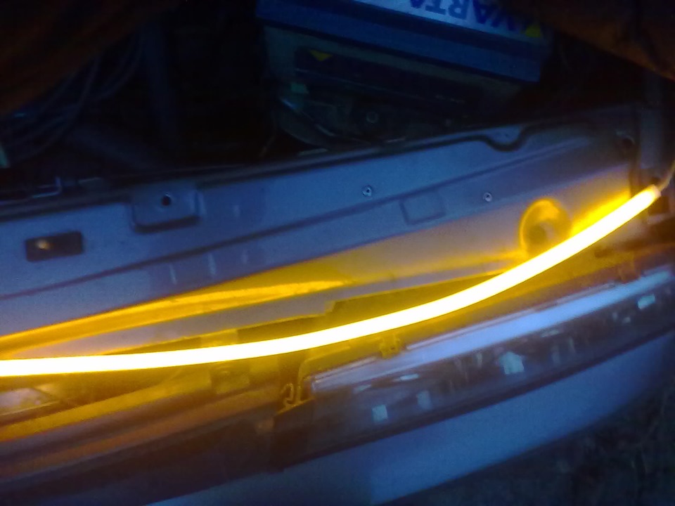 прикладка лінзованих фар і гнучких дхо з функцією повороту 1