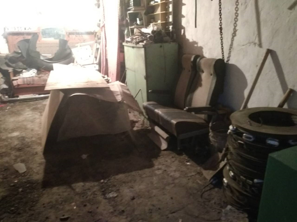 Прибирання в гаражі. 3
