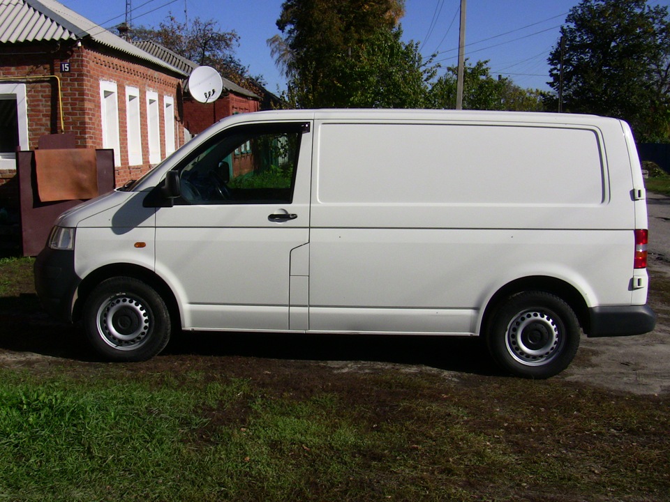 Продам Volkswagen Transporter T5 2
