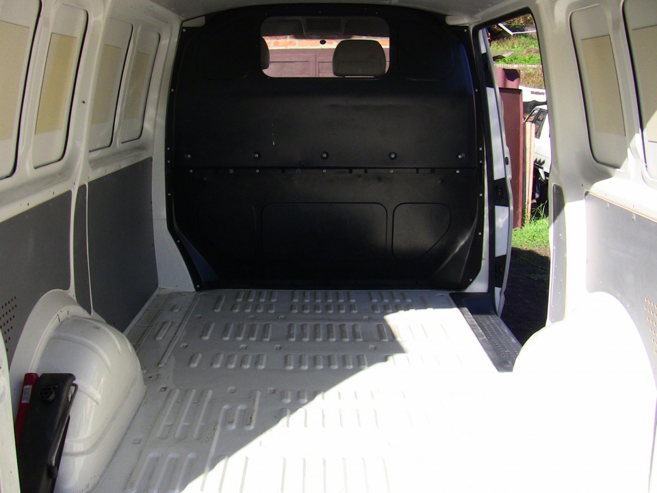 Продам Volkswagen Transporter T5 5