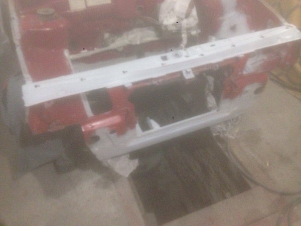 Поварення передньої частини кузова та за одне посилення для 16v 5