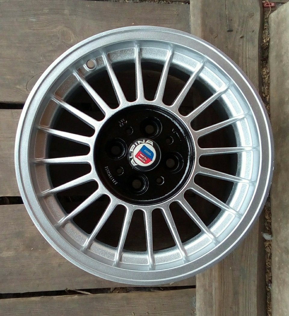 OZ-Alpina R15 J7 et12 4х100 1