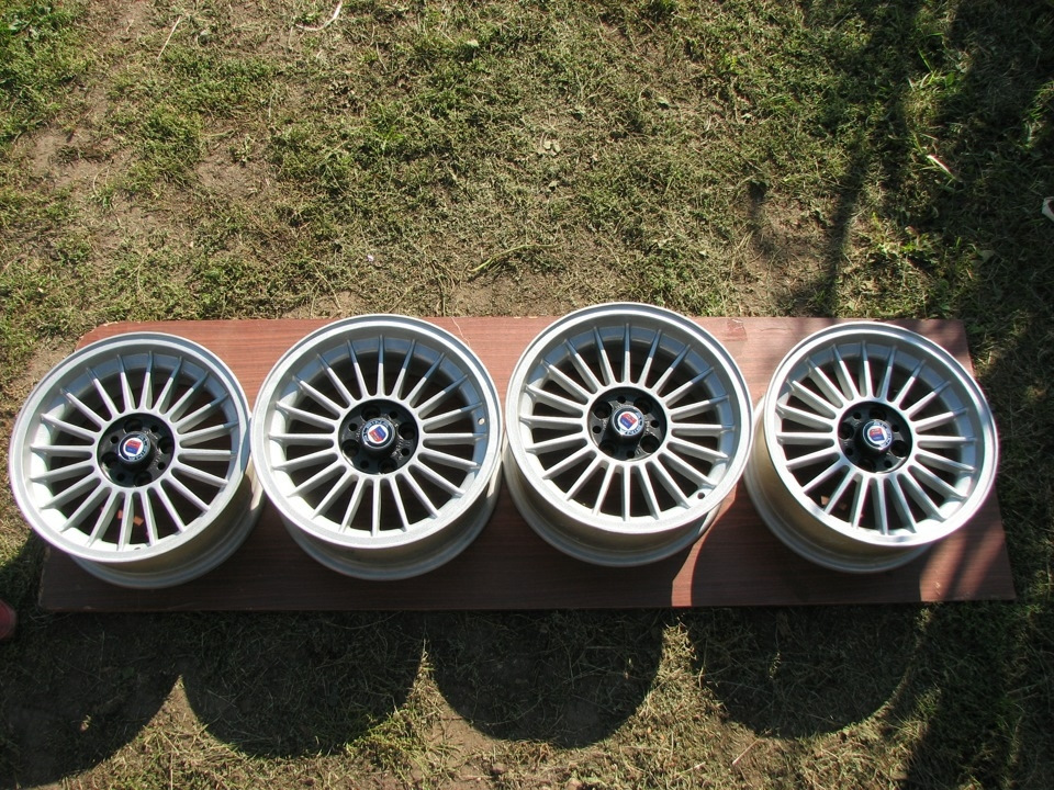 OZ-Alpina R15 J7 et12 4х100 2