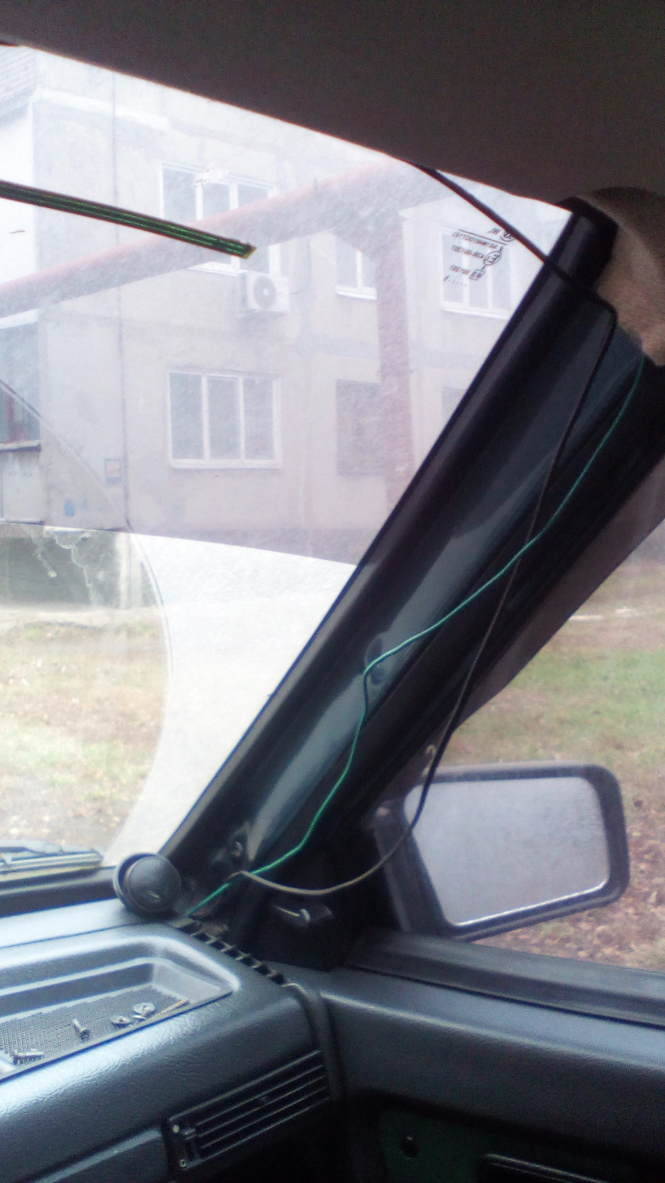Підсвічування салону авто від АЗЛК 2141 5