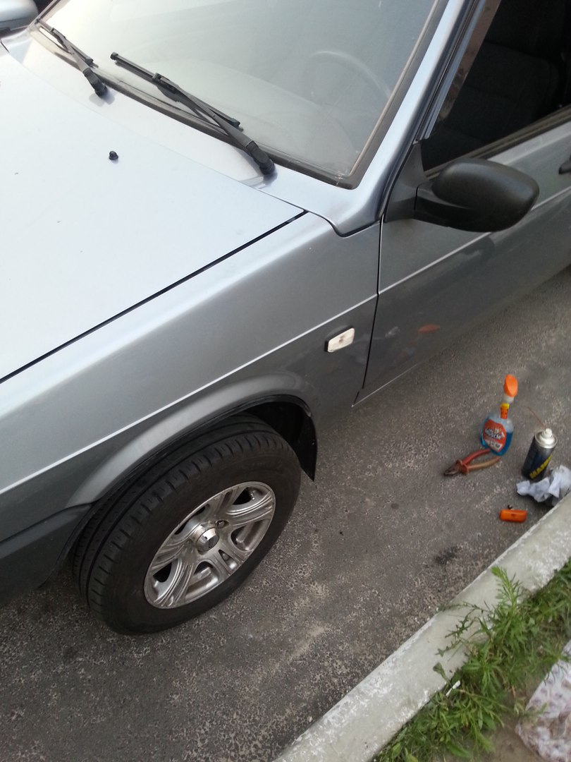 Білі повторювачі 3