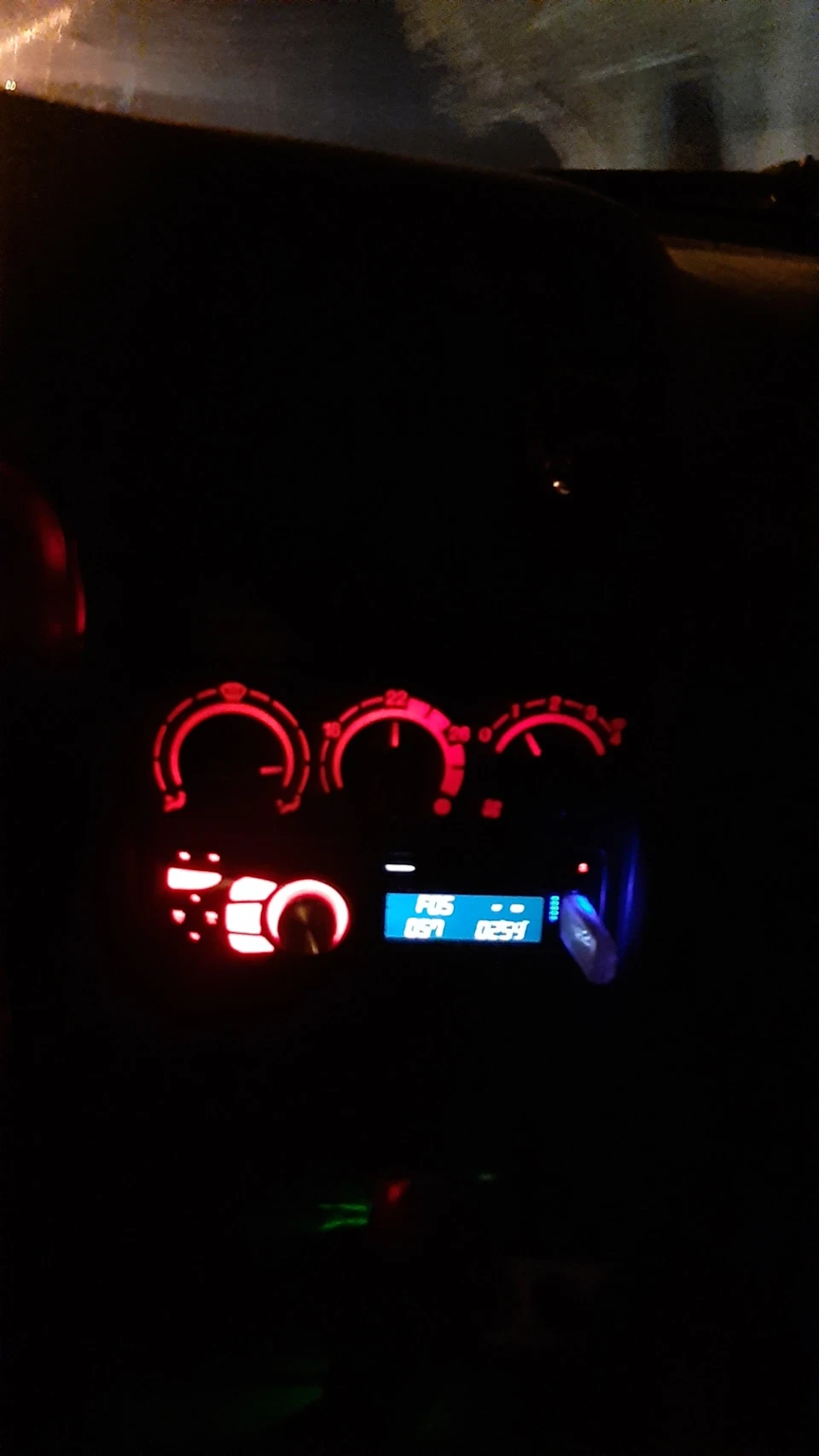 LED