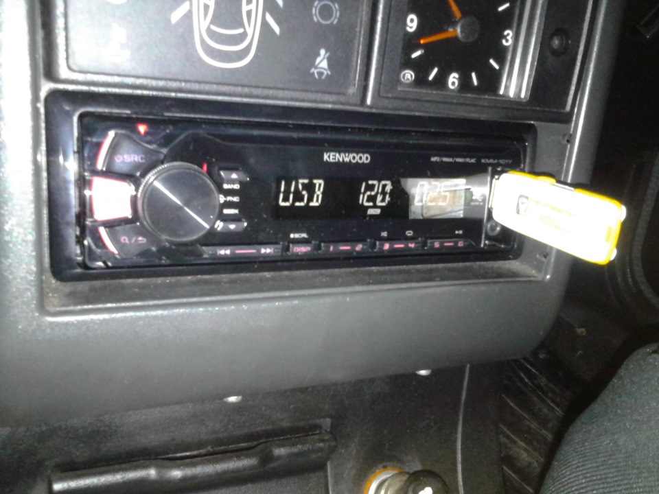 Автомагнитола Kenwood 5