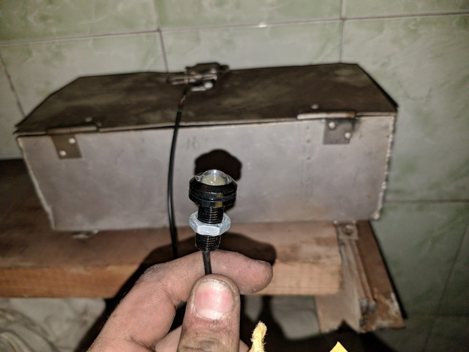 Підсвічування багажника 3