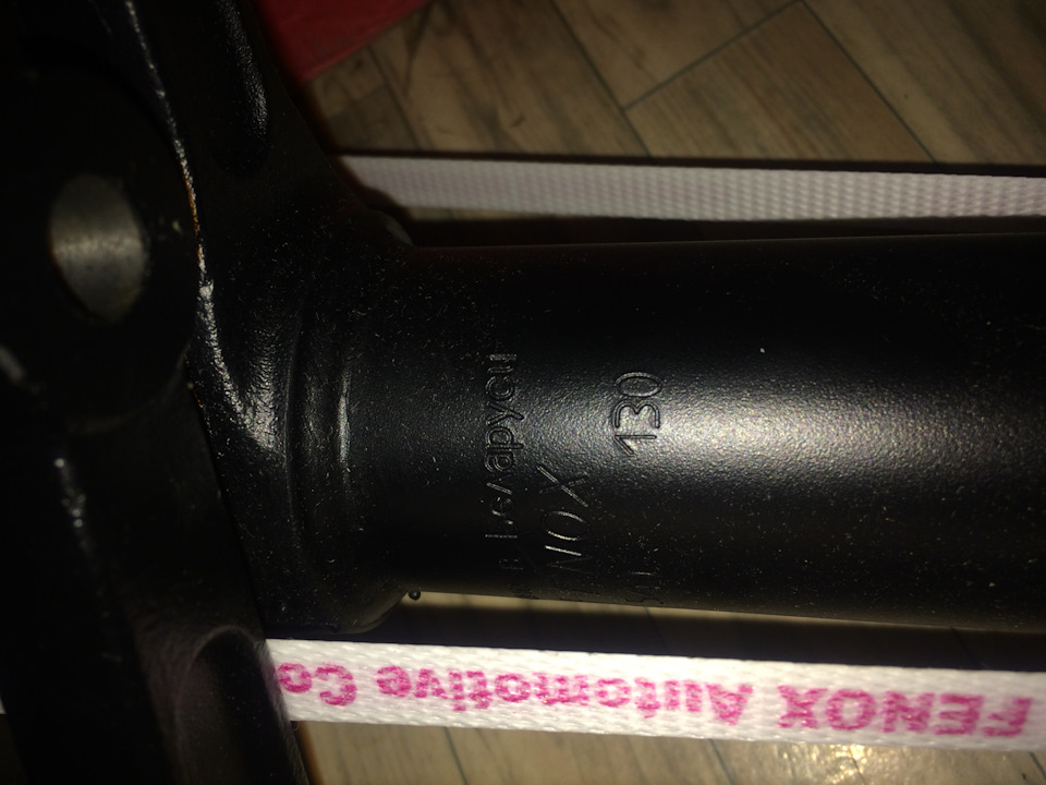 Продам стійки Пріора 3