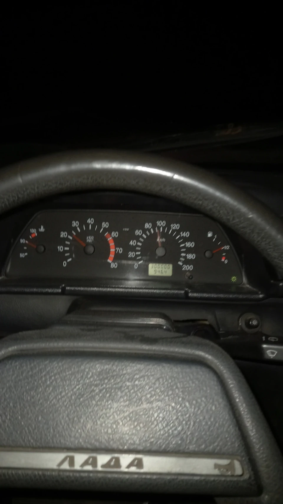 Пробіг 300 000 км.
