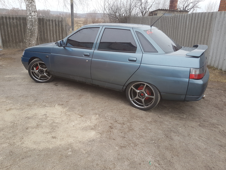 Пора уже переобуваться на лето. 1