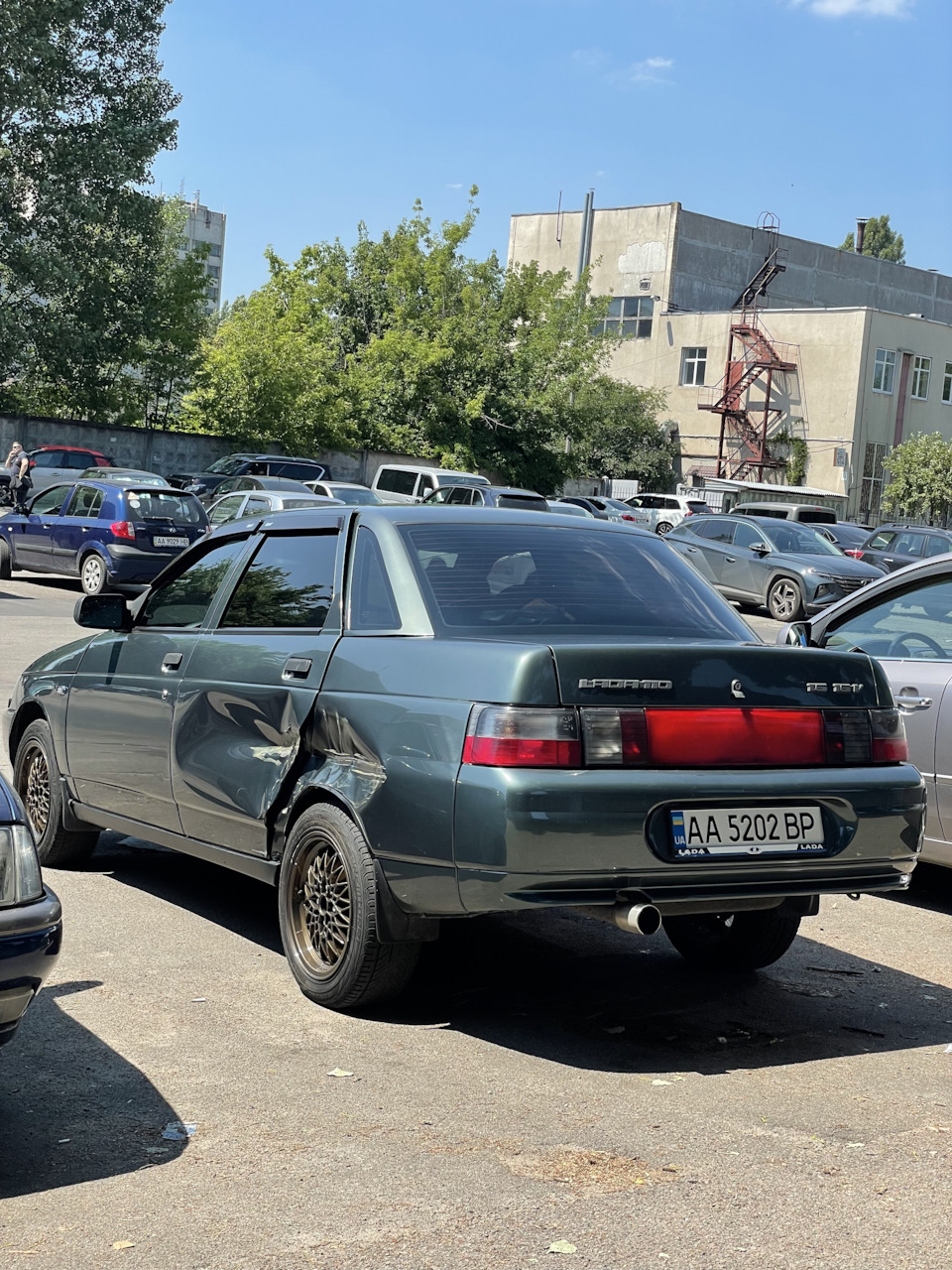 В цілому, машина продана 2