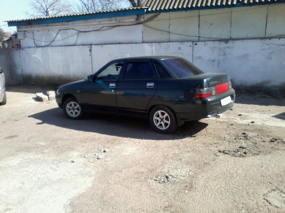 Білі кроси 2