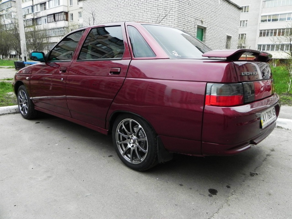 Взулися в R15 2