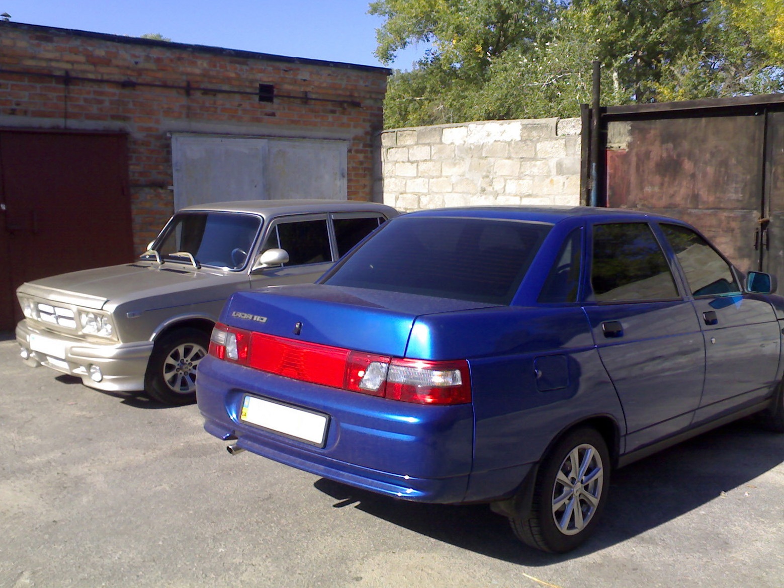 21104 і 2106 2