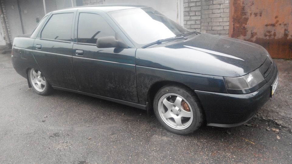 Блокування, нова гума, нижня губа 3