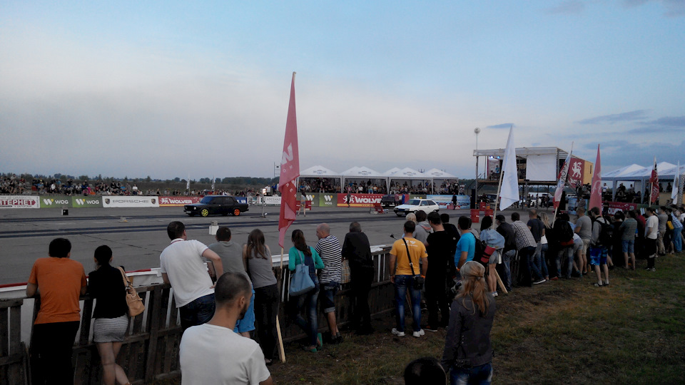 Драг в широком 1