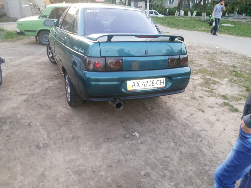 зростає))) 1