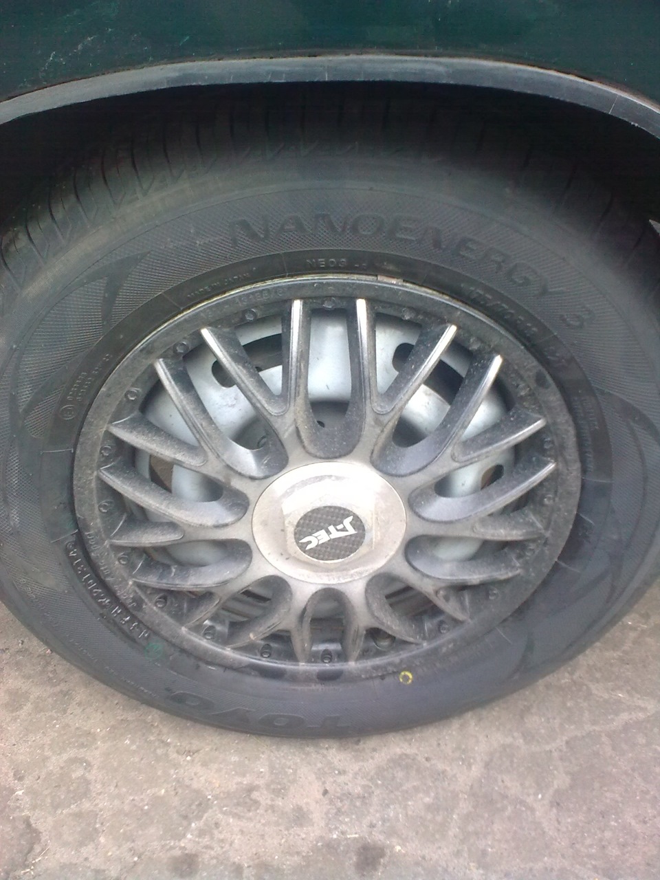 TOYO Nano Energy 3 175/70R13 82T 4