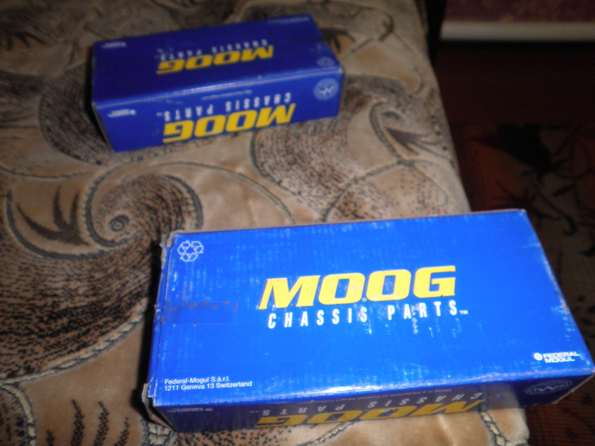 Рульові наконечники Moog 1