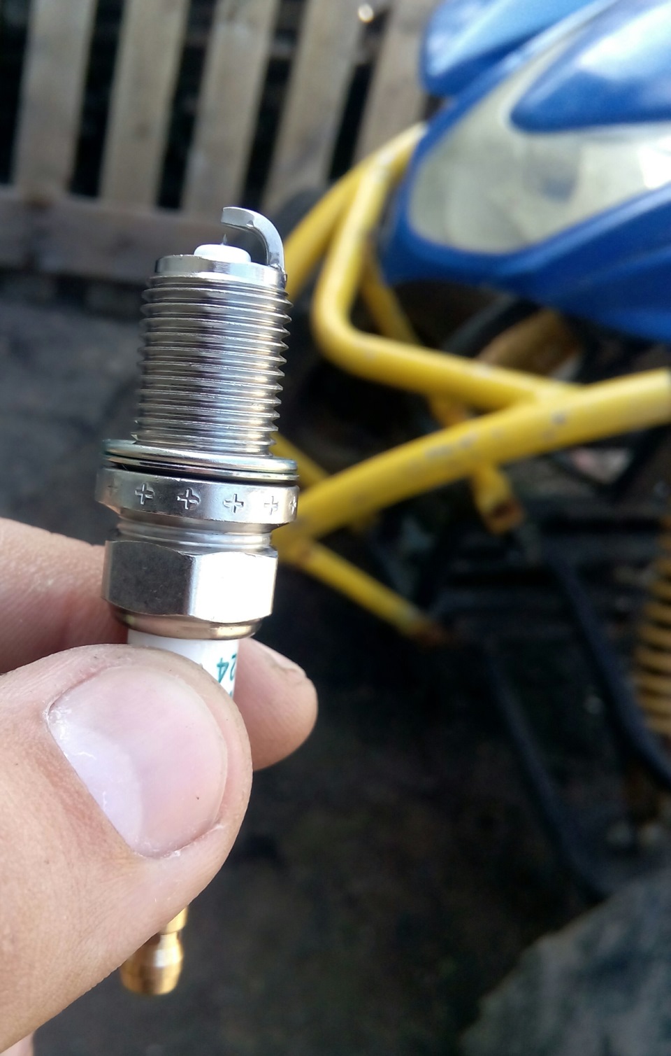Свечи Denso IK24 2