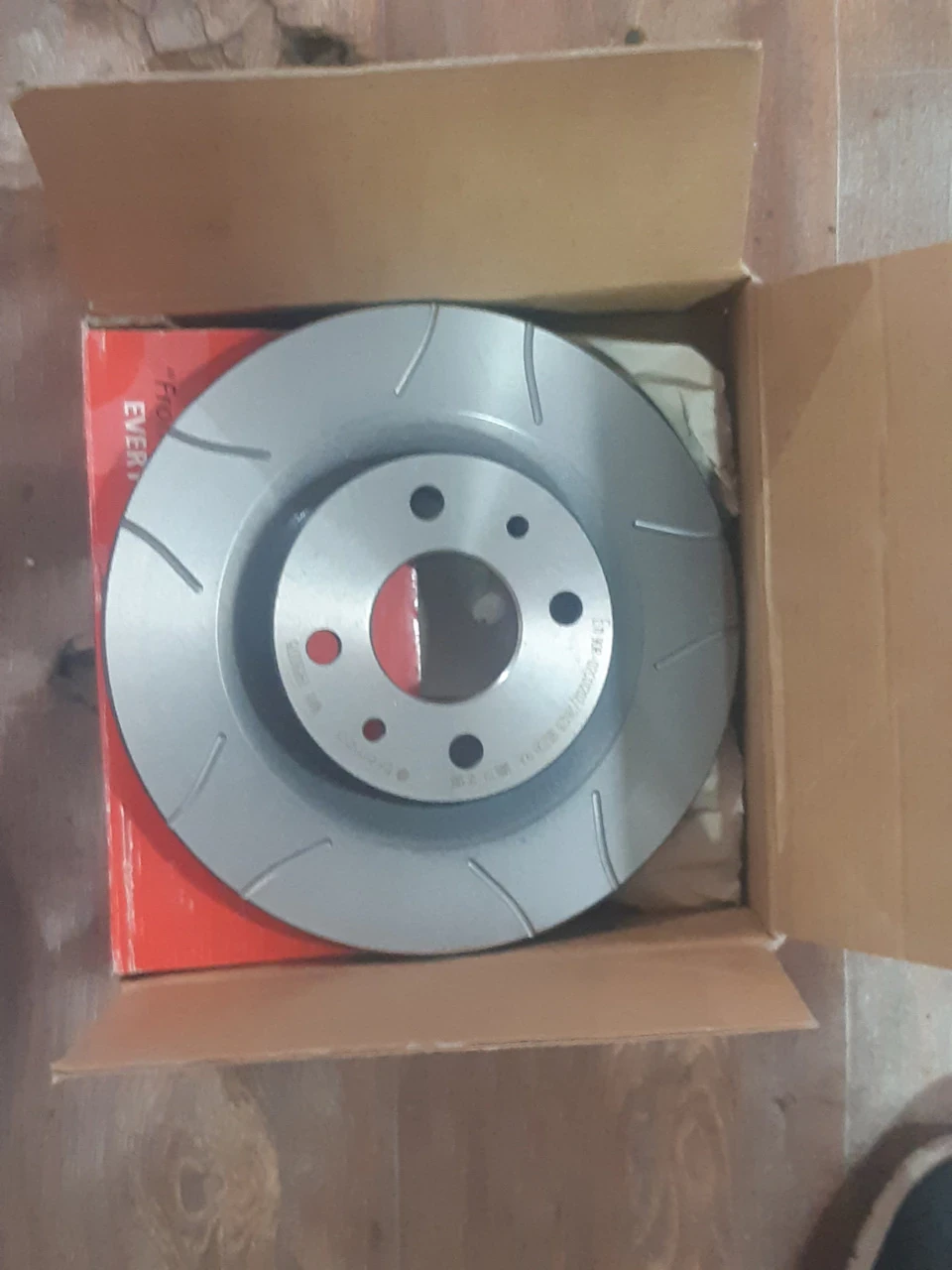 Заміна гальмівних дисків та колодок Brembo&LadaSport