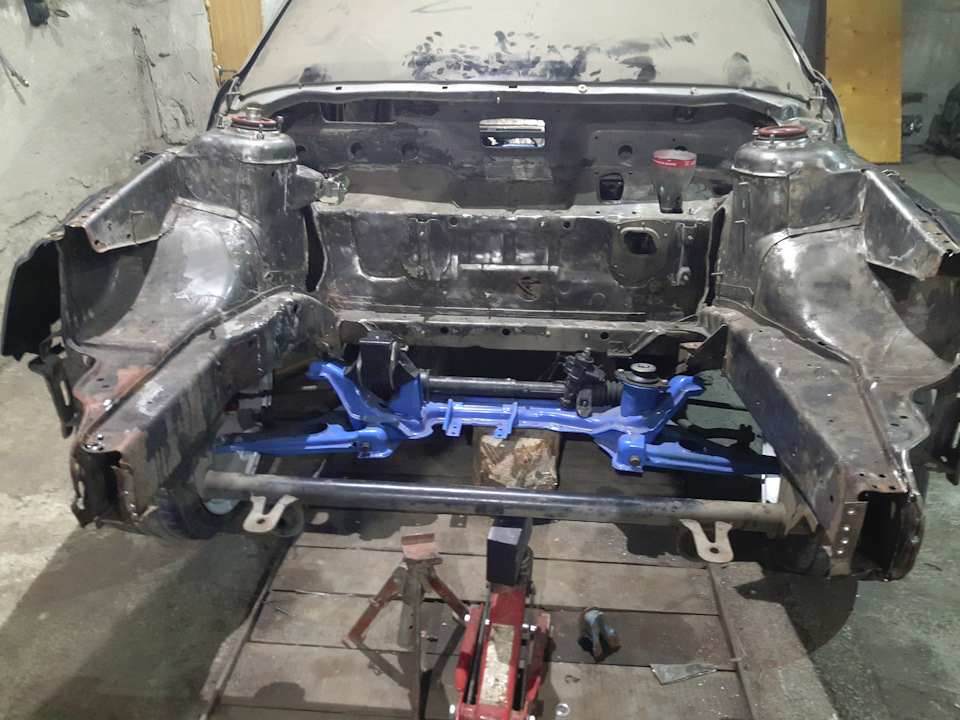 Прикладка передньої ходової від VW B3 1
