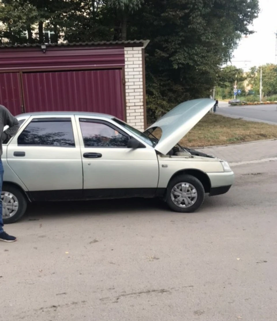 Продалася