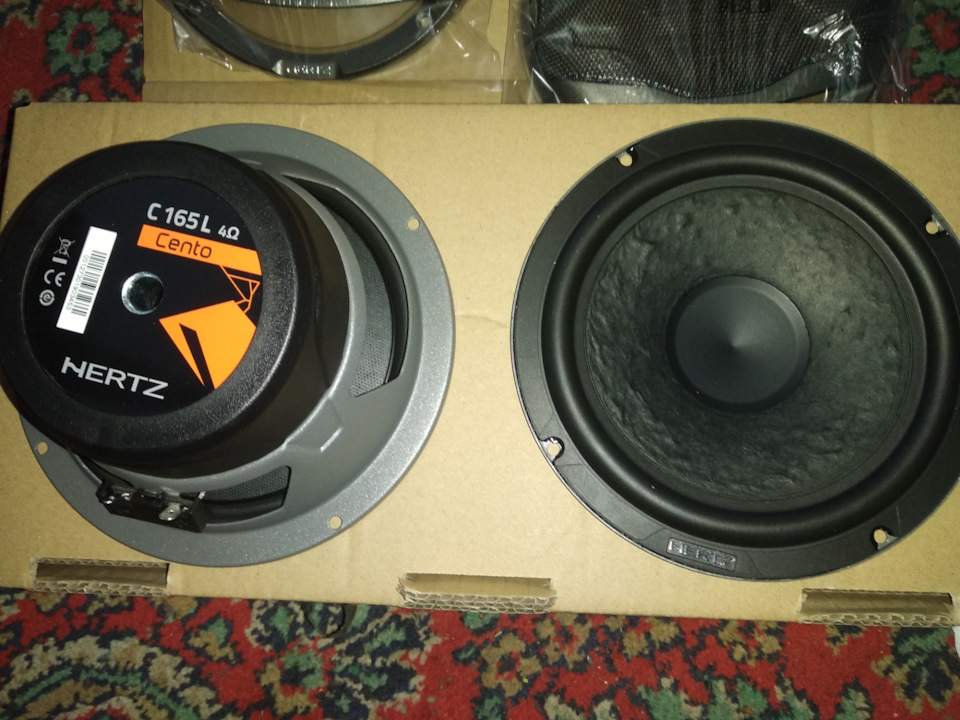 Початок покладено. Hertz ck 165l 4