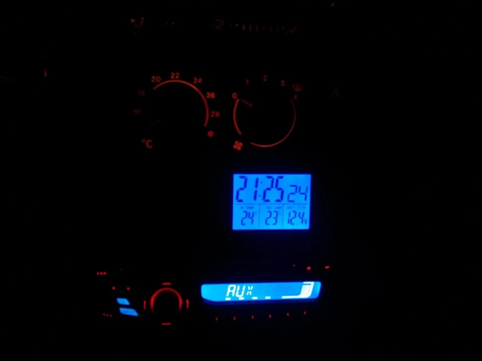 Годинник vst-7048v