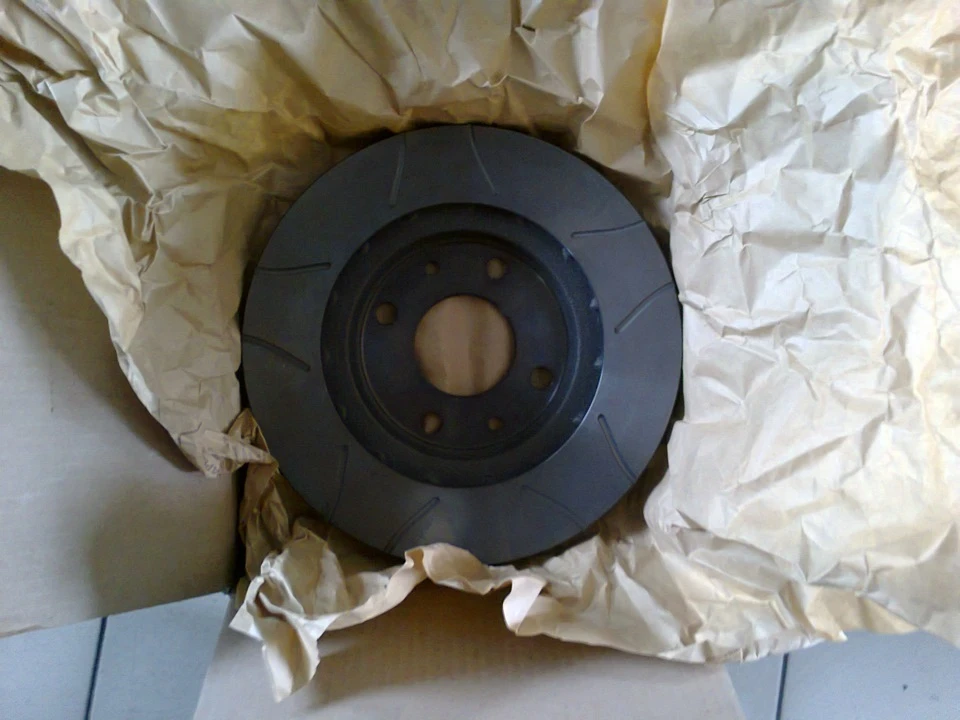 Тормозні диски Brembo