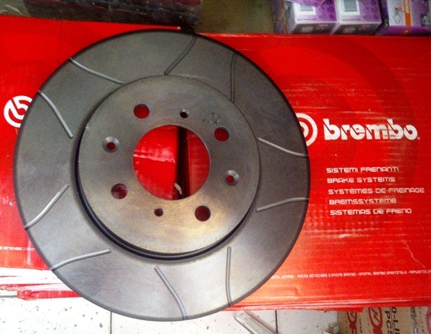 Гальма від Brembo 1
