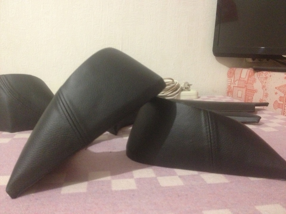 Ура закінчив! :)) 2