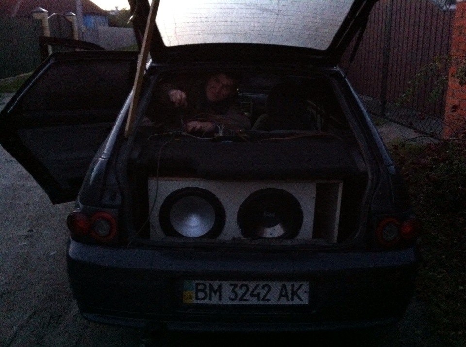 Бас))) 1