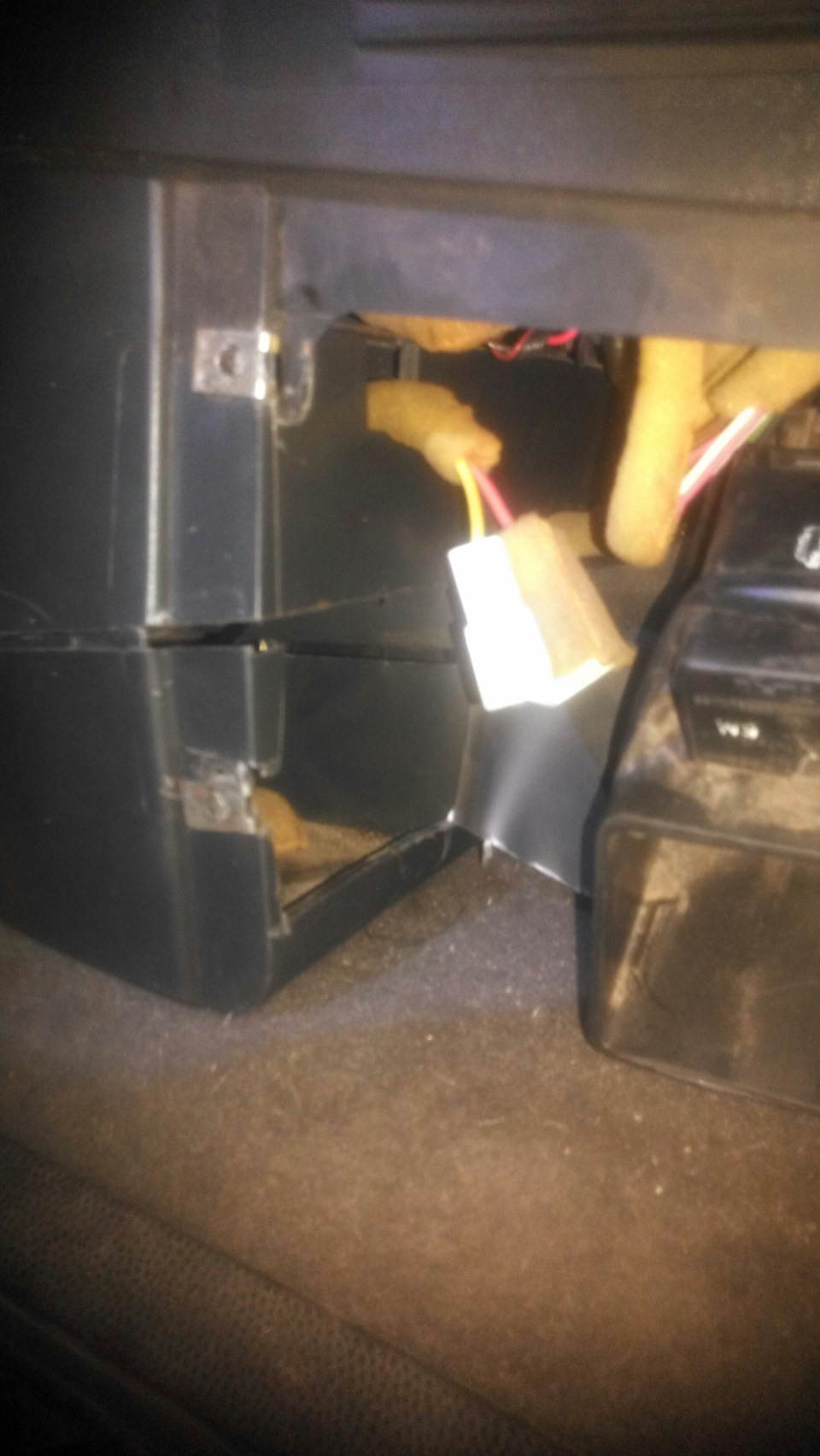 Прикурювач, або як не треба робити. 4